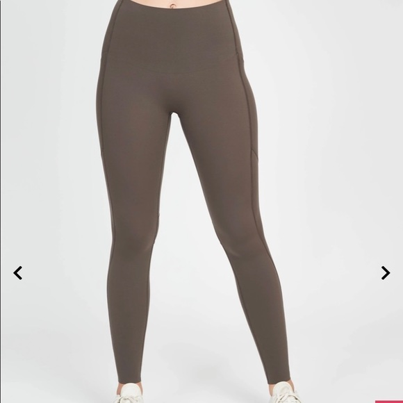 Spanx Knockout Leggings - Picture 3 of 6
